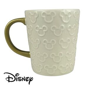 Disney Mickey Mouse Embossed Stoneware Mug‎ Cream Ivory Gold Handle 13 oz